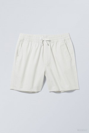 Weekday Olsen Regular Shorts White | UYZZ7059