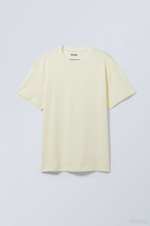 Weekday Oversized T-Shirt Light Yellow | ELWX5700