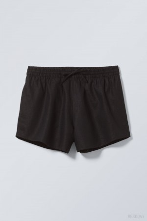 Weekday Tyler Linen Blend Shorts Black | DHGH6887