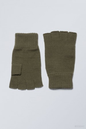 Weekday Wood Gloves Dark Khaki | UDNX5543