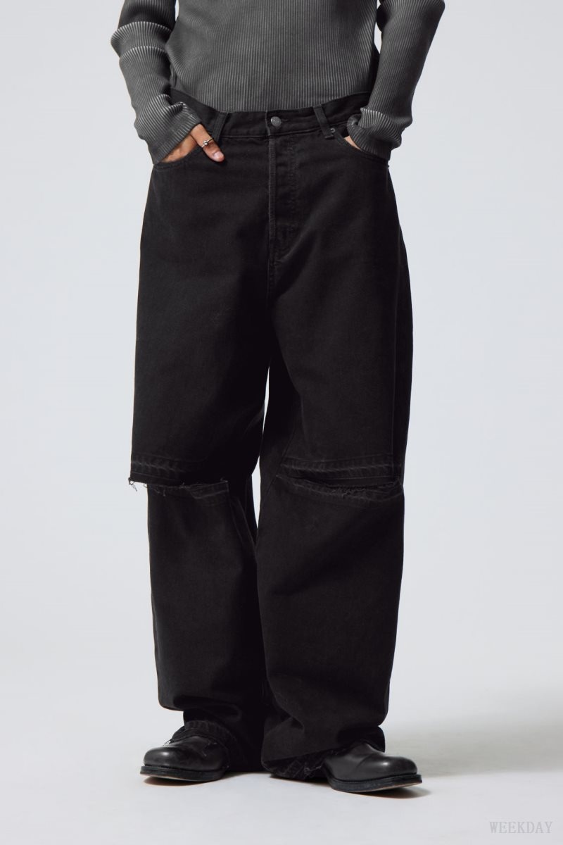 Weekday Astro Baggy Open Knee Jeans Black | SPTI9645