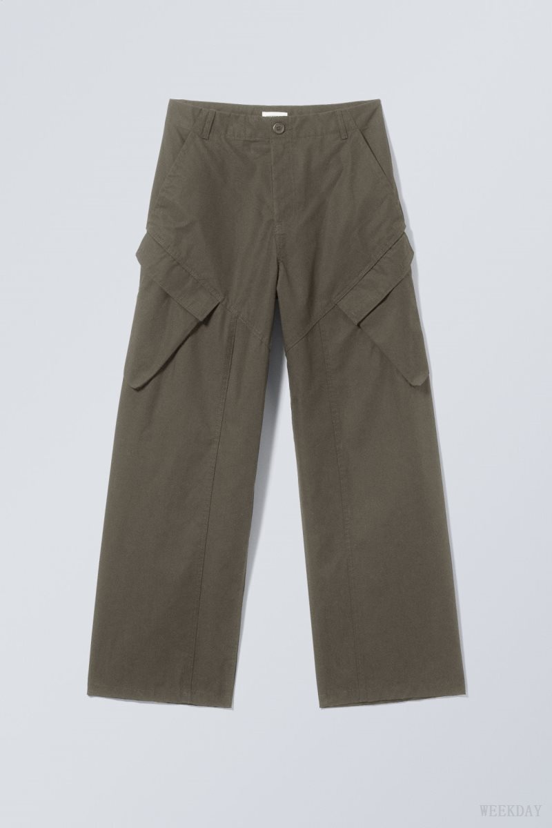 Weekday Astro Loose Asymmetric Cargo Trousers Khaki Green | CMVP3607