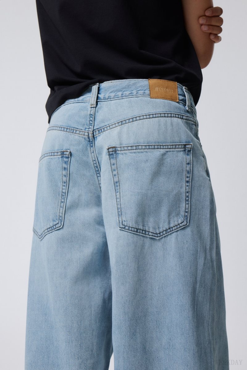 Weekday Astro Loose Baggy Jeans Blue | PDTI5367