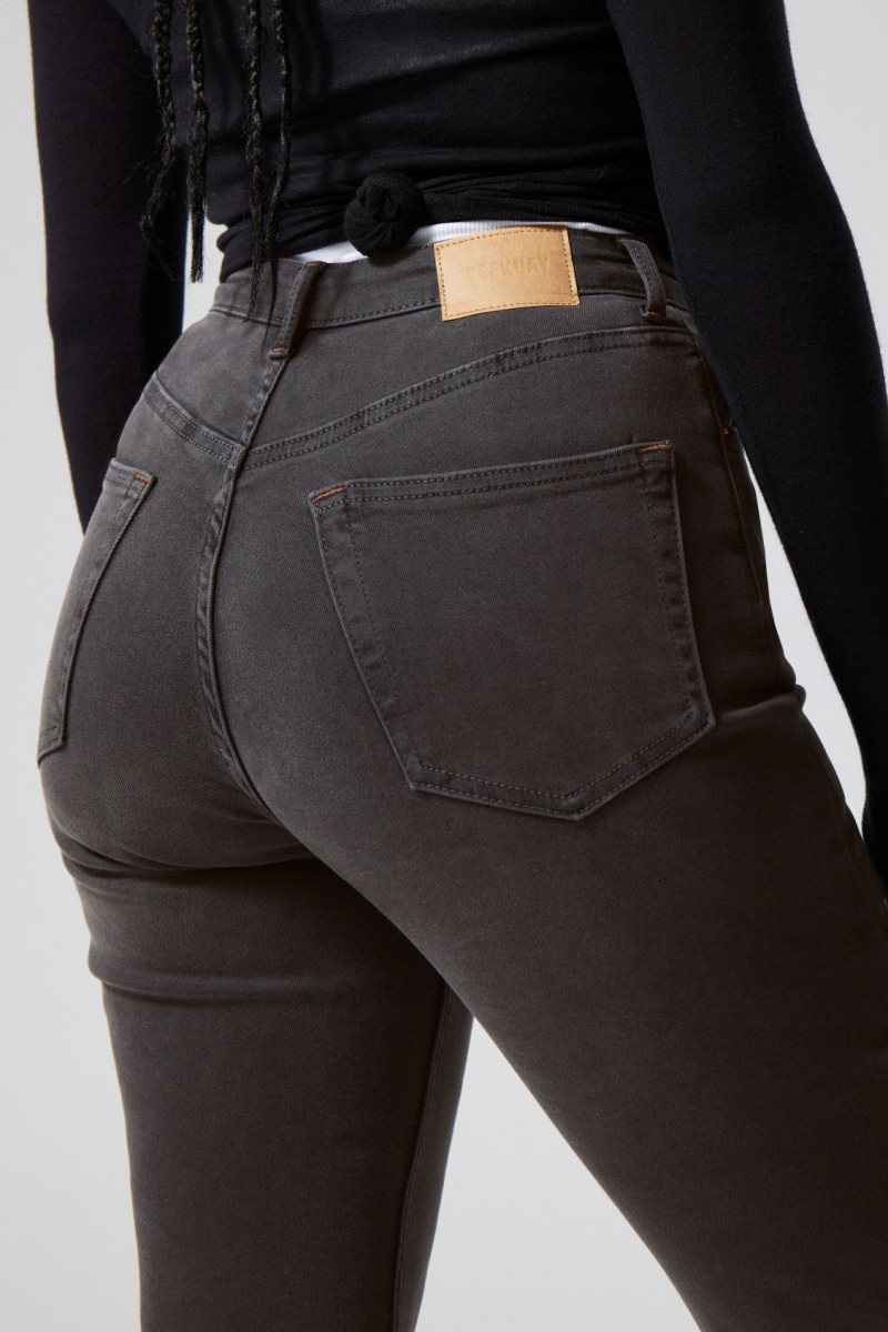 Weekday Glow Curve High Flared Jeans Dark Grey Black | ZNOY6470