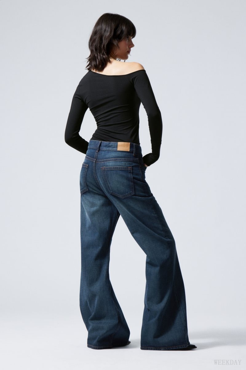 Weekday Grove Low Baggy Flared Jeans Blue | LTMW7829