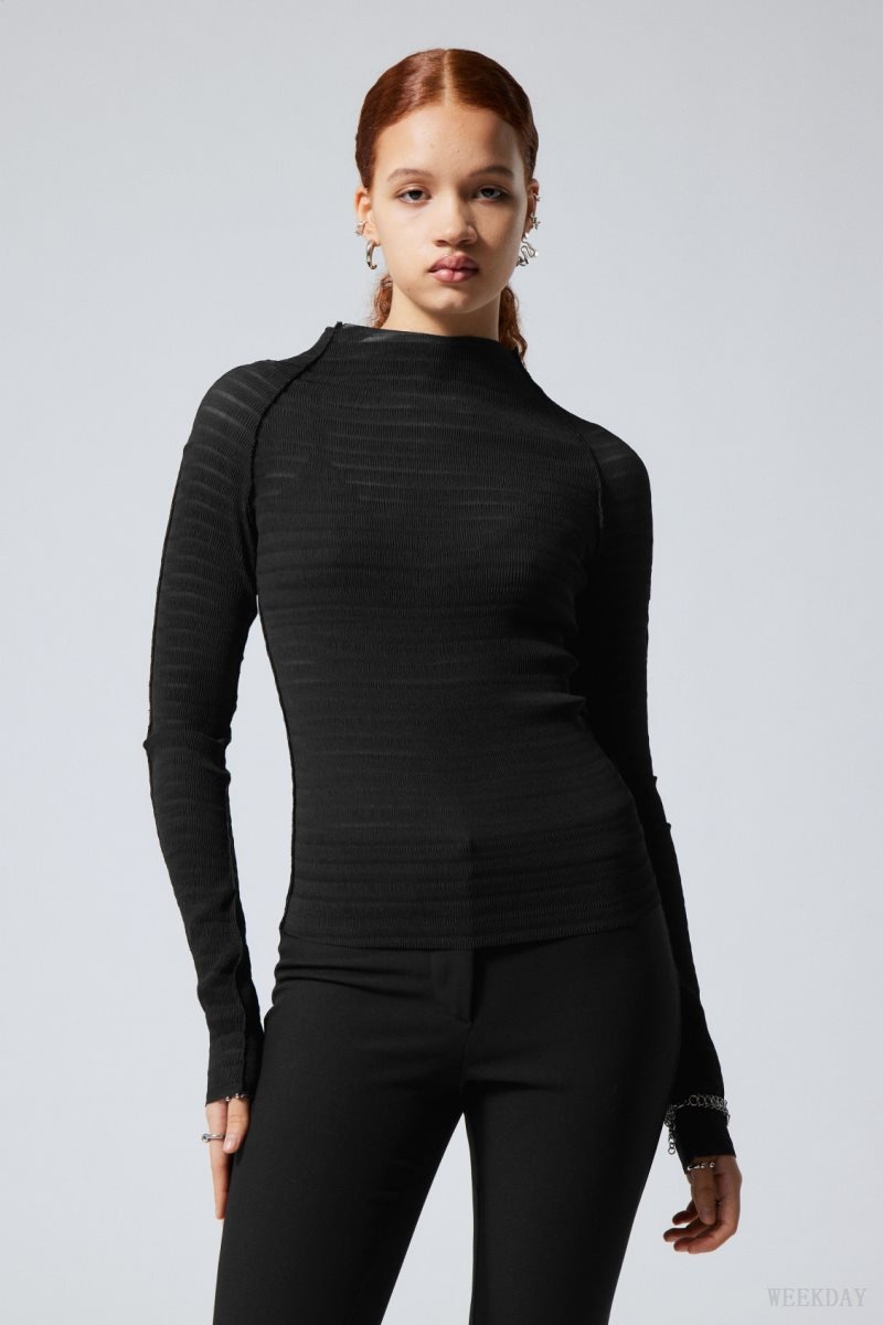 Weekday Laura Long Sleeve Pleated Top Black | HSTW7834