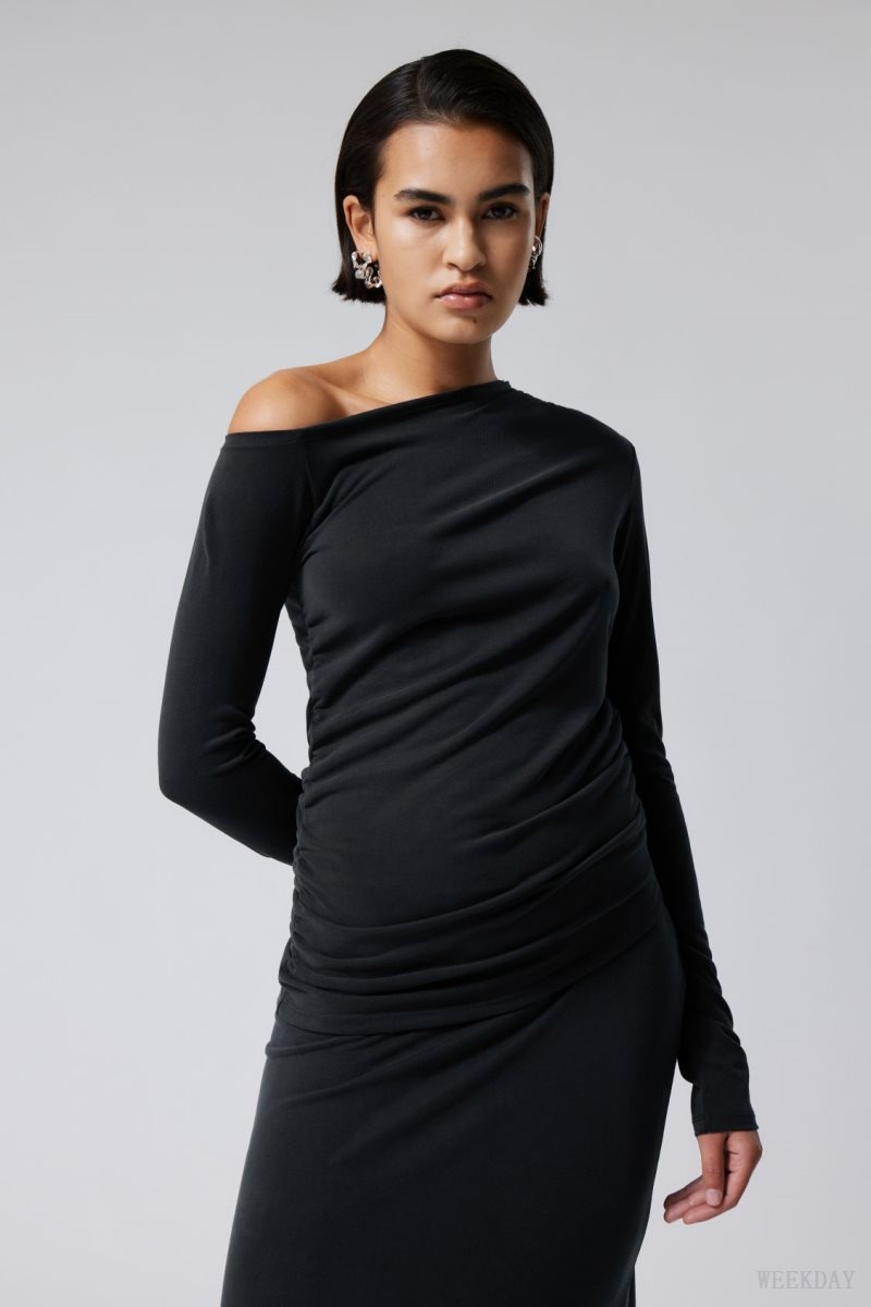 Weekday Main Asymmetric Long Sleeve Black | VJVY4514