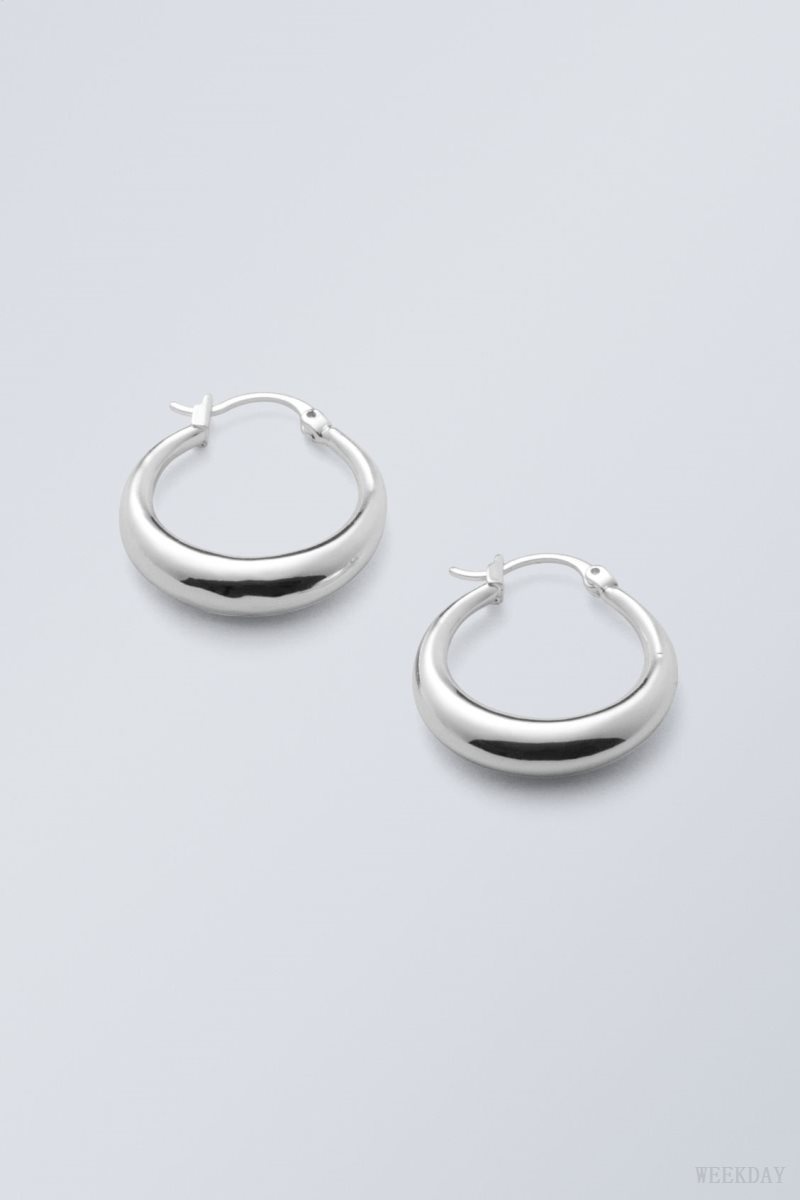 Weekday Mija Hoop Earrings Silver | YVTZ8341