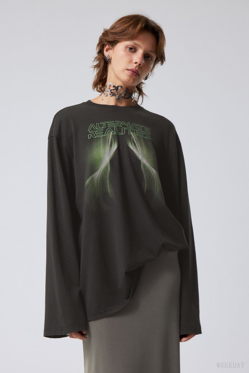 Weekday Oversized Printed Long Sleeve T-shirt Alternate Realitites | TCHZ4198