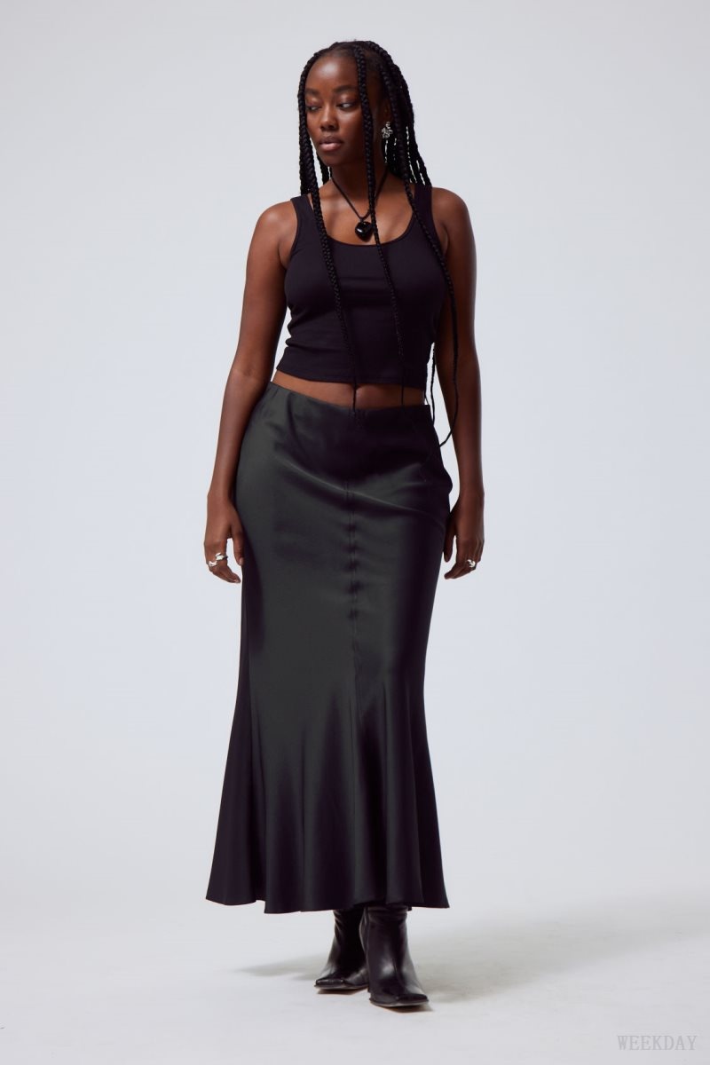 Weekday Paige Satin Long Skirt Black | RRIN8520