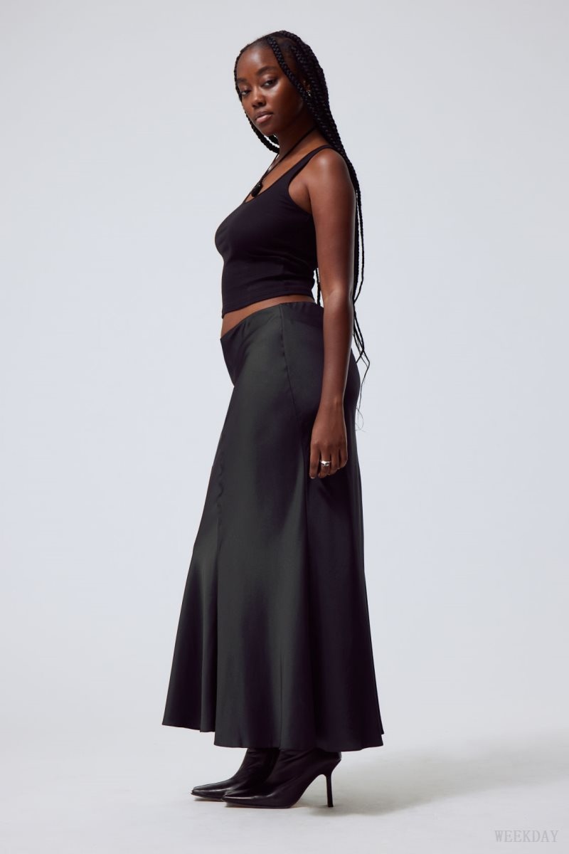 Weekday Paige Satin Long Skirt Black | RRIN8520