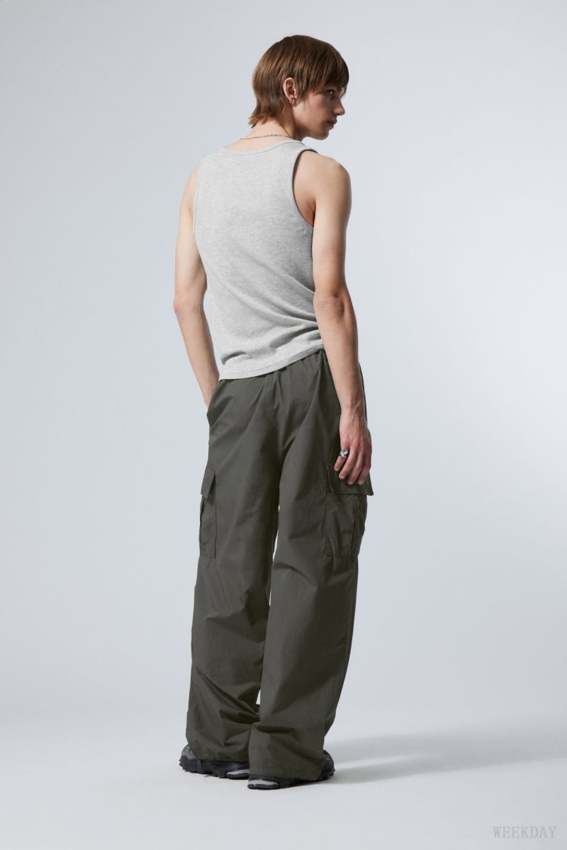 Weekday Parachute Loose Cargo Trousers Dark Grey | TLPM0965