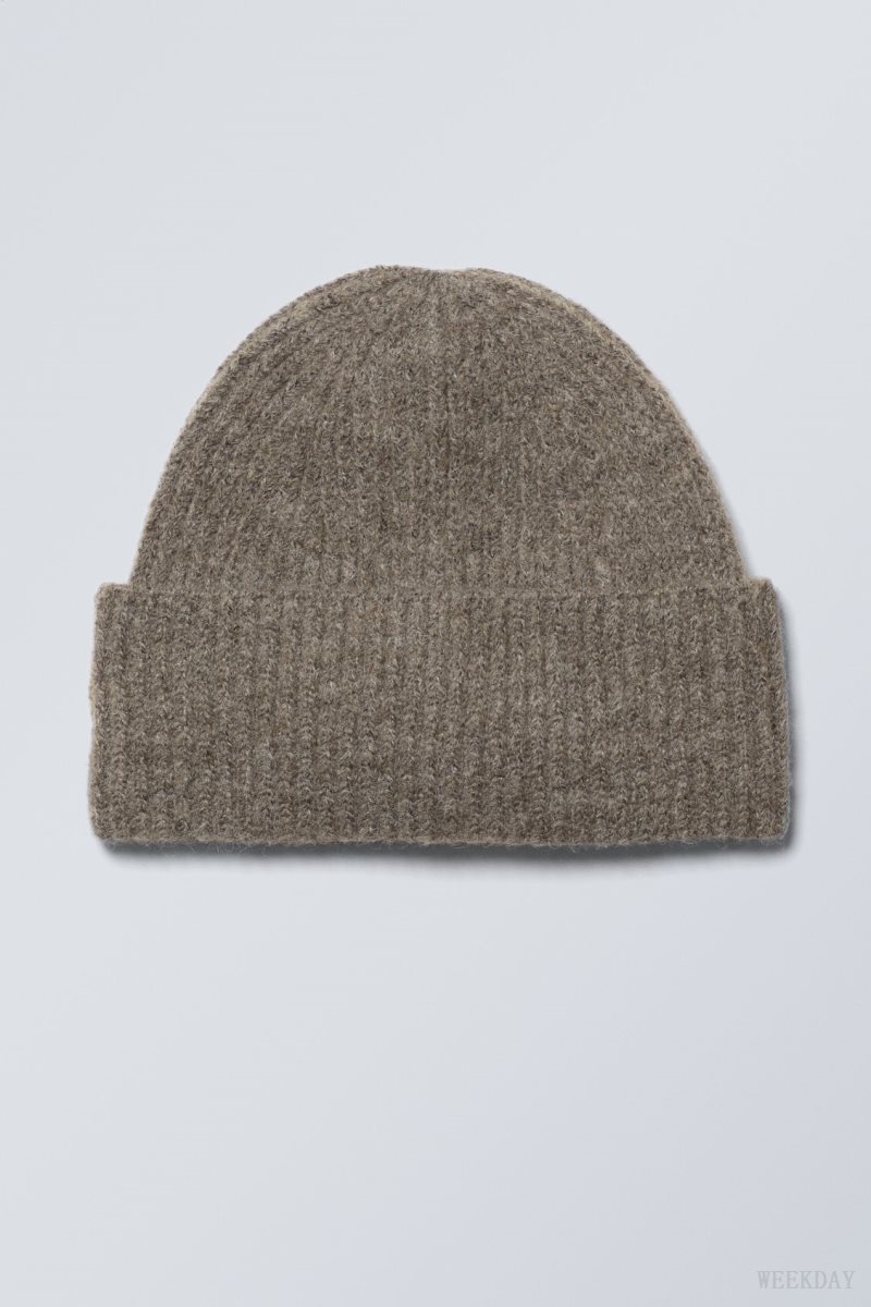 Weekday Pow Beanie Mole | XRTX9771