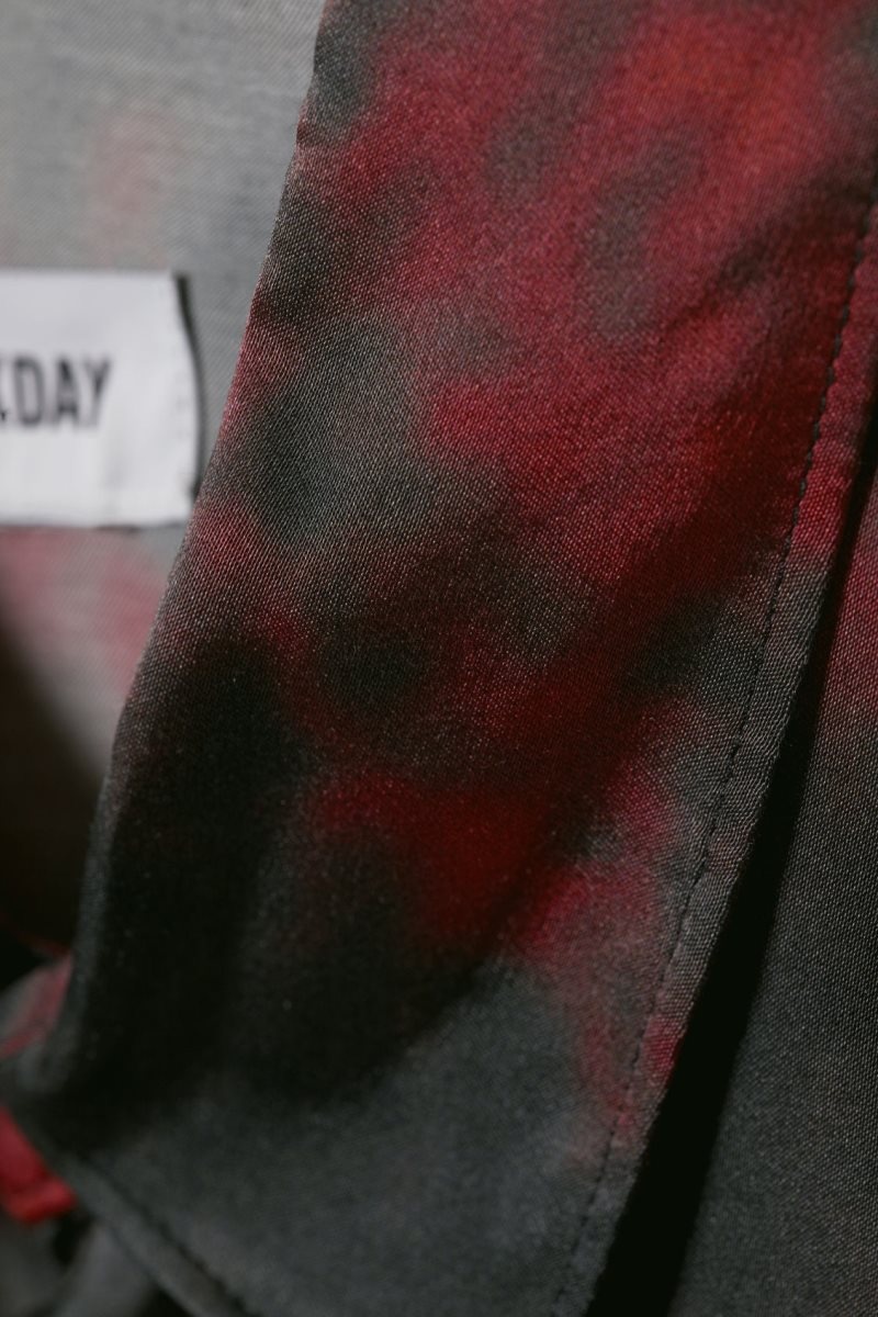 Weekday Relaxed Boxy Printed Shirt Black / Red | CLNH9582