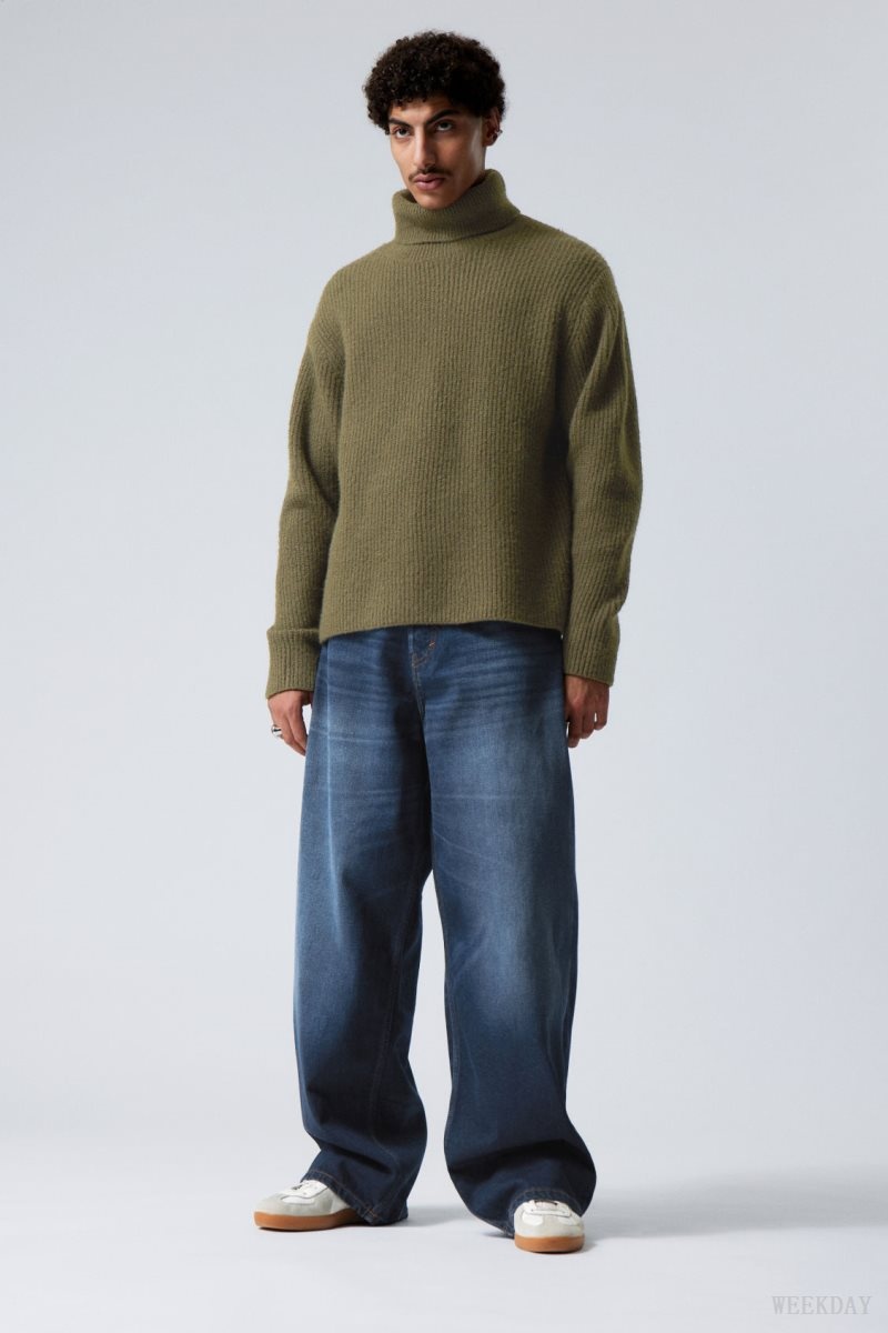 Weekday Renzo Relaxed Wool Blend Turtleneck Khaki Green | DVYU3908