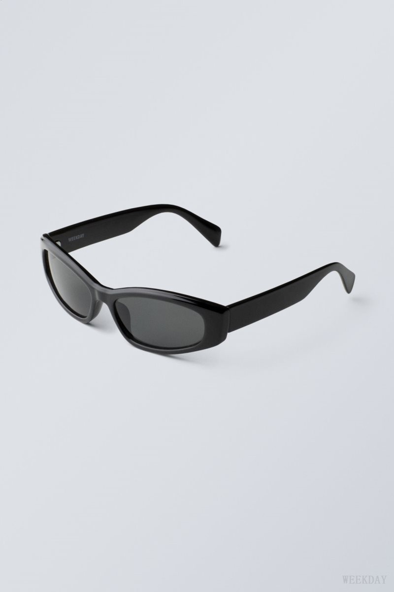 Weekday Slide Sunglasses Black | GVRW9510