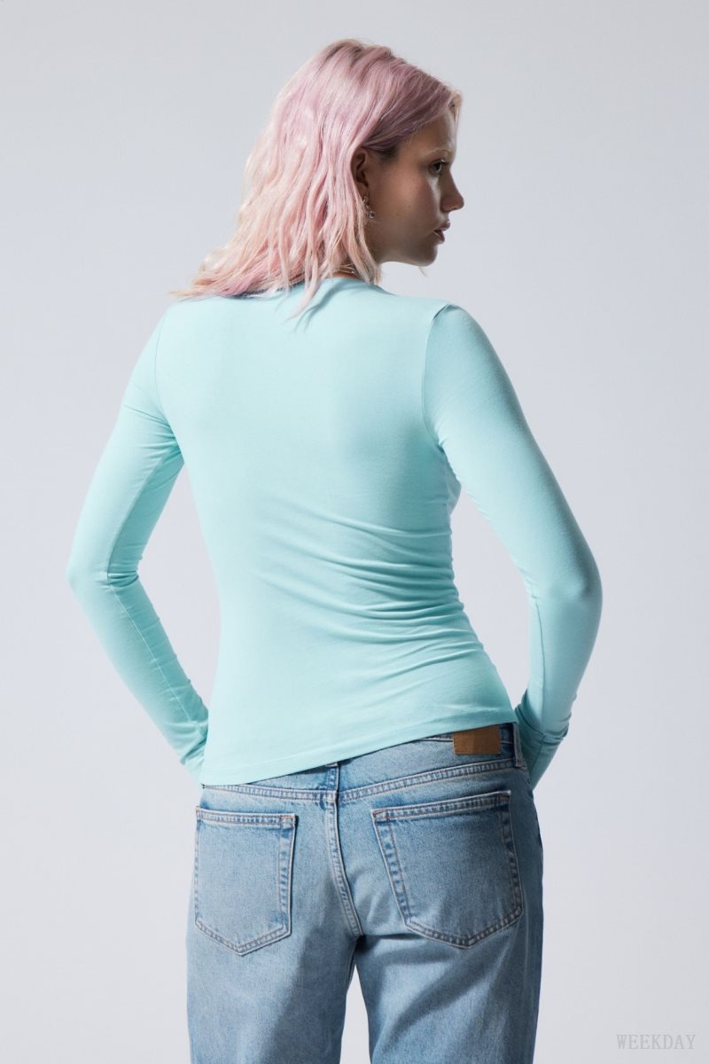 Weekday Slim Fitted Long Sleeve Light Turquoise | OPTB1806