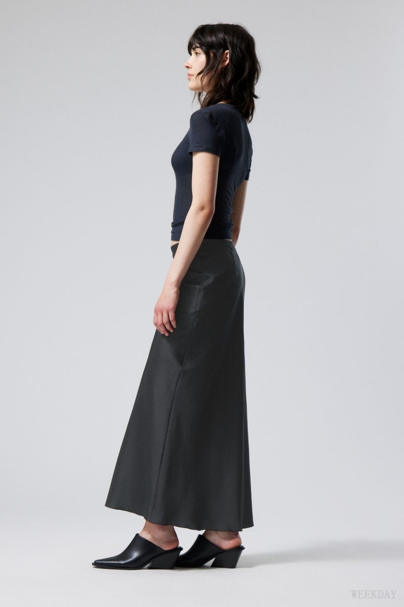 Weekday Trace Pull On Satin Skirt Black | BTPC6668