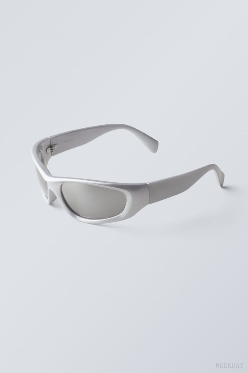 Weekday Trek Sunglasses Silver | LXNB6388