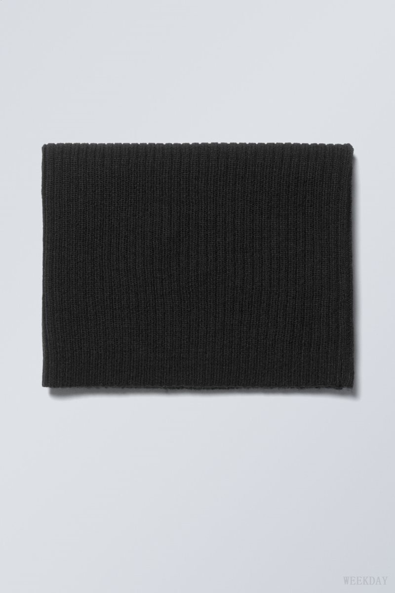 Weekday Tube Scarf Black | NEDV4794